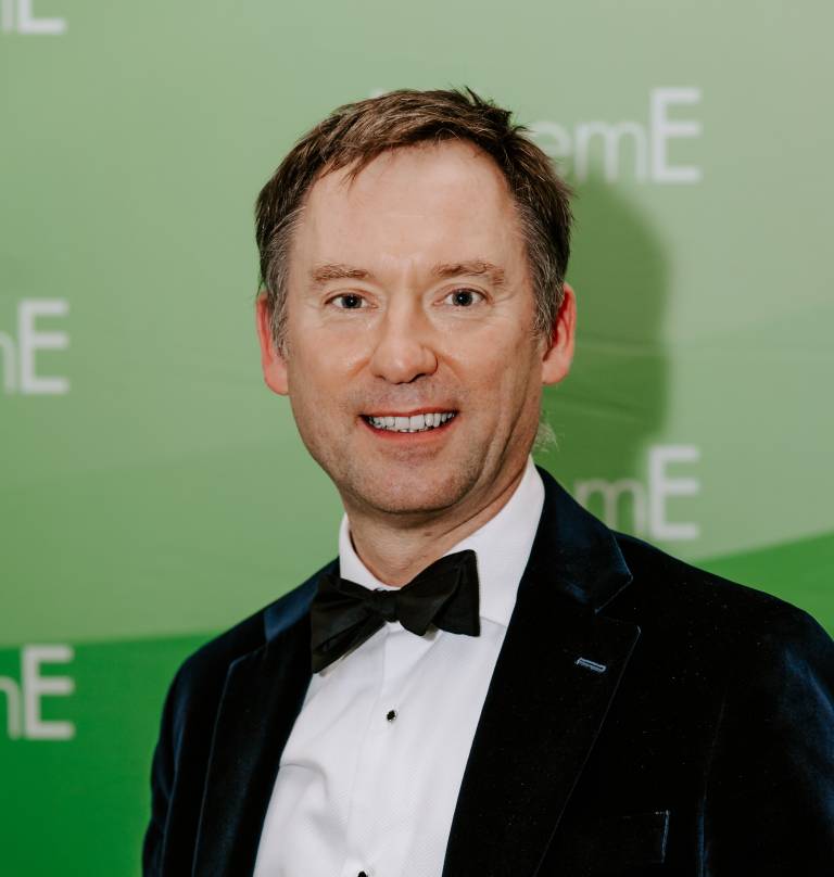 Andrew Beckett