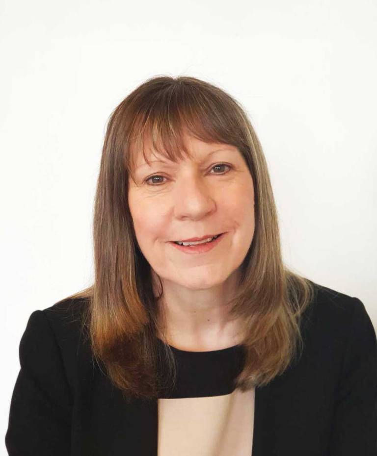 Tracey Shelley